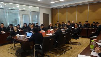 鳳祥銘居公司2015年度總結(jié)暨表彰大會順利舉行