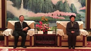 集團董事長肖厚忠一行拜會眉山市委市政府領(lǐng)導(dǎo)