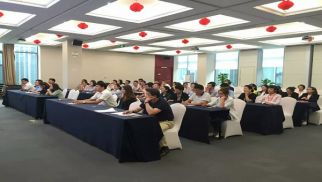 集團(tuán)舉辦安全知識(shí)專(zhuān)題培訓(xùn)會(huì)