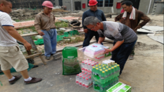 鳳祥銘居開(kāi)展2017年“夏送清涼”活動(dòng)