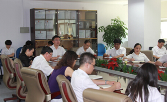 集團(tuán)公司組織召開企業(yè)管理與文化培訓(xùn)交流會(huì)